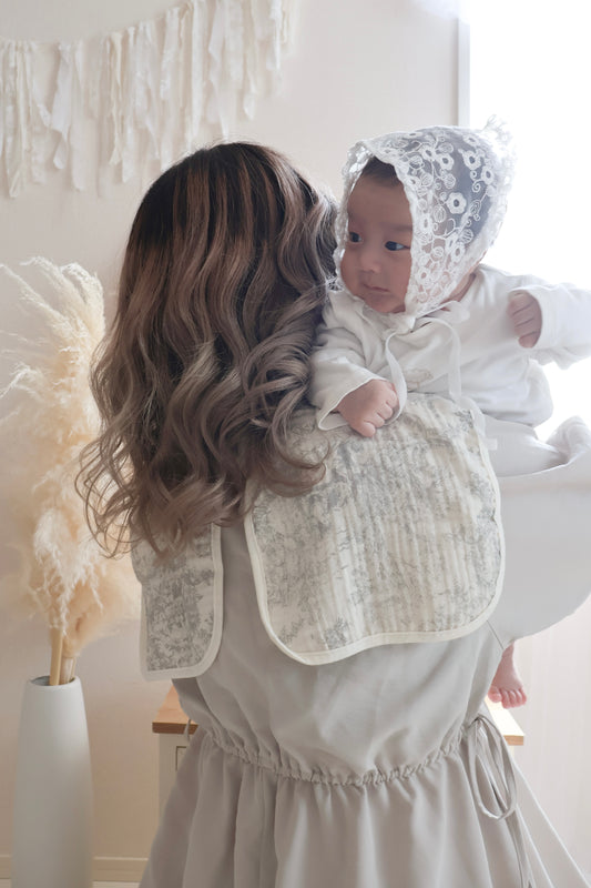 ママスタイ ママの服を守る！よだれから洋服を守る おしゃれも育児も両立できるママスタイ